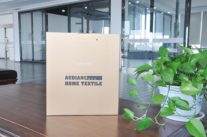 Home textile packaging display